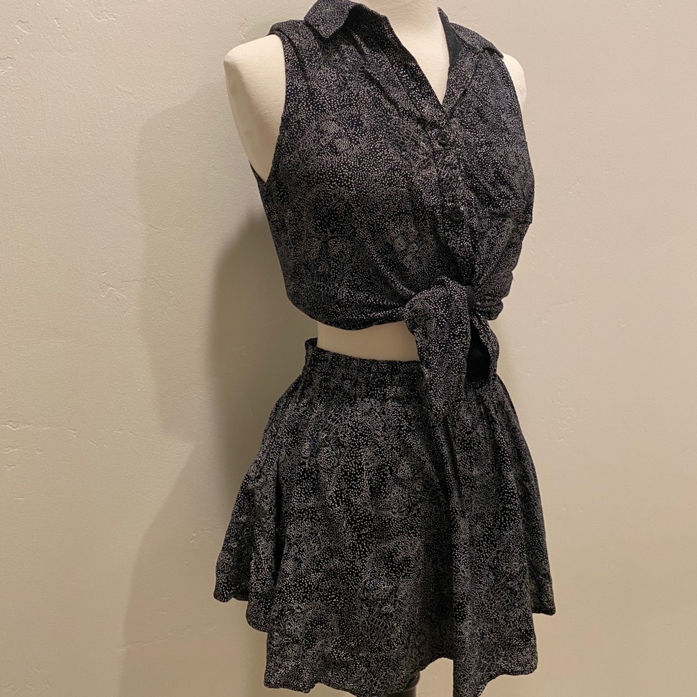 Vans Button Down Top High Waist Skirt Set XS/S